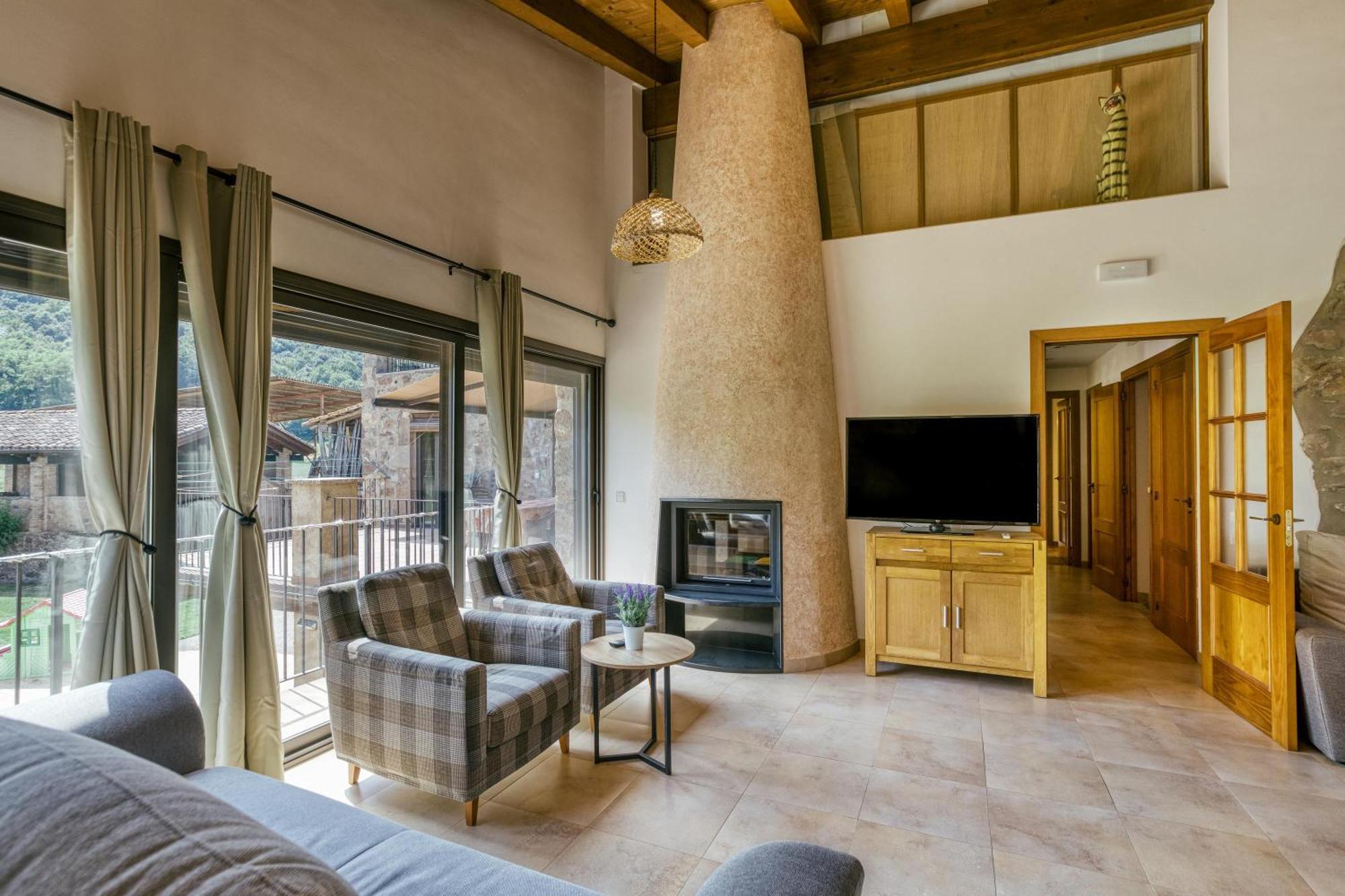Casa Rural Mas Plantalech La Vall de Bianya Extérieur photo